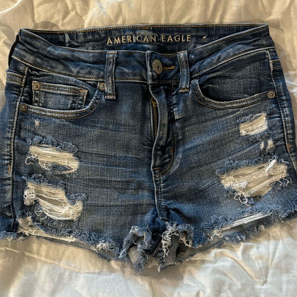 American Eagle Hi-Rise Shortie Cut- Off shorts